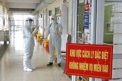 Bộ Y tế yêu cầu xác minh thông tin trường hợp giả bác sĩ vào khu điều trị Covid-19