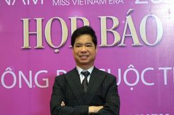 Danh ca Ngọc Sơn: 'Ngôi vị hoa hậu lấy đi sự tự do'