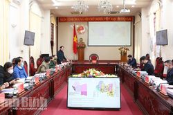 Hội nghị nghe báo cáo Quy hoạch phân khu Khu vực trung tâm Ninh Vân (khu 4-2)