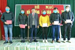 Bắc Yên: Bế giảng lớp bồi dưỡng lý luận chính trị dành cho đảng viên mới