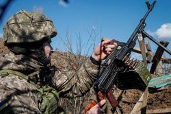 Nga công nhận độc lập cho cả vùng Ukraine kiểm soát ở Donbas