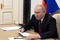 Tổng thống Nga mở 'chiến dịch quân sự đặc biệt' ở miền đông Ukraine