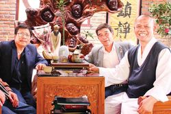 Minh thông tiếng chuông chùa