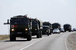 Còi báo động không kích vang lên khắp thủ đô Ukraine