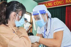 Dồn sức cho chiến dịch tiêm chủng mùa xuân