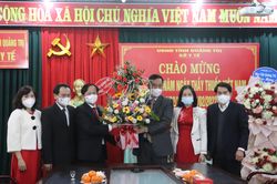 Phó Bí thư Thường trực Tỉnh ủy Nguyễn Đăng Quang thăm, chúc mừng các đơn vị y tế nhân ngày Thầy thuốc Việt Nam 27/2