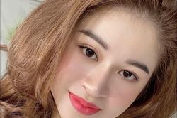 'Hotgirl' cướp tiệm vàng 'ẩn thân' dưới vỏ bọc thợ trang điểm dạo