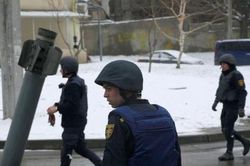 Nga và Ukraine bàn thời gian đàm phán, NATO cấp thêm vũ khí