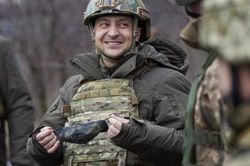 Nhà Trắng sẵn sàng hỗ trợ Tổng thống Ukraine tị nạn