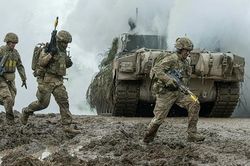 NATO, sau giấc ngủ 45 năm