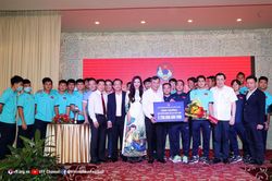U23 Việt Nam được đón chào khi về nước