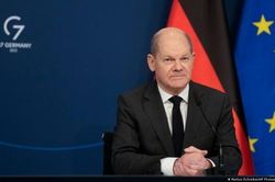 Đức viện trợ đạn dược cho Ukraine; Nga nói Kiev có nhà máy vũ khí huyền thoại, sản xuất tên lửa đạn đạo
