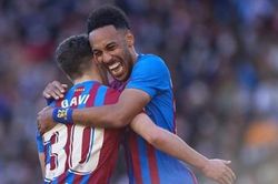 Xavi và Barca giúp Man United định hình lại kế hoạch phục hưng