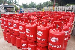 Giá gas tăng 157.500 đồng/bình 45 kg từ ngày mai