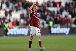 West Ham chiếm vị trí 5 của Arsenal trên BXH Ngoại hạng Anh