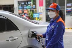 Giá xăng lên cao nhất từ trước tới nay