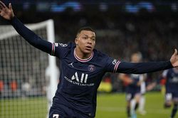 PSG chi 200 triệu euro giữ chân Mbappe, Real Madrid gấp gáp ra 'tối hậu thư'