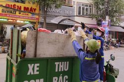 Cảnh báo nguy cơ từ rác thải của F0 cách ly, điều trị tại nhà