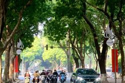 Bắc Bộ rét về đêm và sáng, Nam Bộ nắng nóng, có nơi trên 35 độ