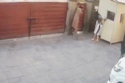 Cậu ấm nhà tỷ phú giàu bậc nhất nước chém đầu cô gái vì bị từ chối lời cầu hôn, clip hành hạ nạn nhân lúc cuối đời gây rùng mình