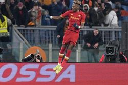 Soi kèo nhà cái Roma vs Atalanta. Nhận định, dự đoán bóng đá Serie A (00h00, 6/3)