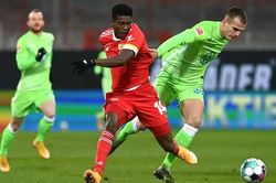 Soi kèo nhà cái Wolfsburg vs Union Berlin. Nhận định, dự đoán bóng đá Bundesliga (21h30, 5/3)