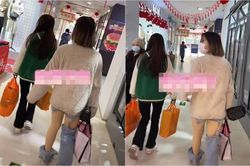 Mặc quần như không mặc, cô gái thản nhiên đi siêu thị: 'Trông ngứa mắt thật'