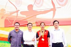 Thể thao Thể thao Nguyễn Thị Thanh Nhi ghi tên vào lịch sử bắn cung Việt Nam
