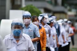 Nếu F1 nghỉ hết, ai làm việc?