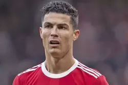 Ronaldo bỏ đấu Man City vì tức giận phải dự bị hay chấn thương