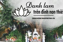 Danh lam trên đỉnh non thiêng