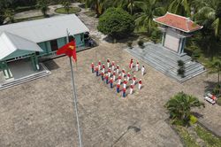 Bàn giao di tích Trụ sở Chính phủ Cách mạng lâm thời Cộng hòa miền Nam Việt Nam cho huyện Cam Lộ quản lý