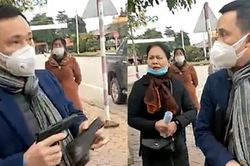 Tin mới vụ người đàn ông rút súng lên đạn chỗ đông người