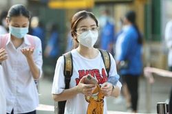 Phụ huynh, học sinh thấp thỏm về môn thi vào lớp 10 Hà Nội
