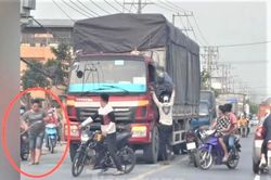 Điều tra nhóm người cầm hung khí chặn ô tô, hành hung tài xế