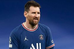 Messi nổi nóng với đồng đội