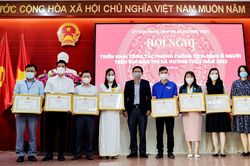 Y tế - Sức khỏe Y tế - Sức khỏe Hương Thủy: Nhiều tập thể, cá nhân được Chủ tịch UBND tỉnh khen thưởng trong phòng, chống COVID-19