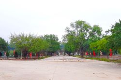 Ngạc nhiên với cảnh quan đền Kiếp Bạc