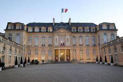 Khởi động cuộc đua vào Điện Elysee