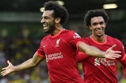 Liverpool thắng nhẹ, tiếp tục gây sức ép lên Man City