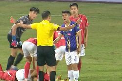 Cựu còi vàng V.League: Văn Kiên bị thẻ đỏ là đúng, pha phạm lỗi rất nguy hiểm