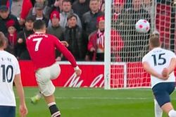 Ronaldo ghi bàn thế nào vào lưới Tottenham mà được gọi là 'đẹp nhất trong nửa thập kỷ'?