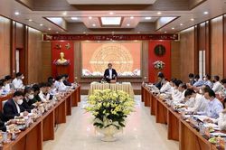 Thủ tướng yêu cầu xây dựng Trường Sa trở thành trung tâm kinh tế, văn hóa, xã hội trên biển