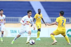 Hà Nội bị cầm hòa, HAGL chưa biết chiến thắng