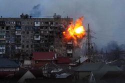 Xung đột Nga-Ukraine: Chuẩn bị đàm phán trực tuyến, Ủy ban chữ thập đỏ quốc tế cảnh báo 'kịch bản tồi tệ'