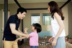 Ruồng rẫy bạn gái mang bầu 6 tháng để lấy con sếp, 5 năm sau chàng trai gặp lại con gái mà trong hoàn cảnh éo le
