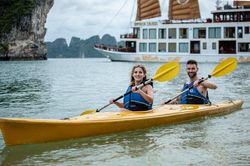 Bộ Y tế đề xuất bỏ quy định cách ly khách nhập cảnh