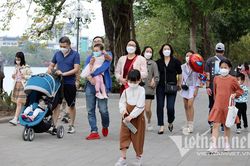 Đề xuất mở lại phố đi bộ hồ Gươm cuối tuần này