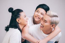 Cách hành xử của nghệ sĩ Việt khi phát hiện con trẻ bị lôi kéo vào nhóm xấu