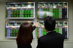 Hàng loạt cổ phiếu hồi phục mạnh, VN-Index lấy lại đà tăng